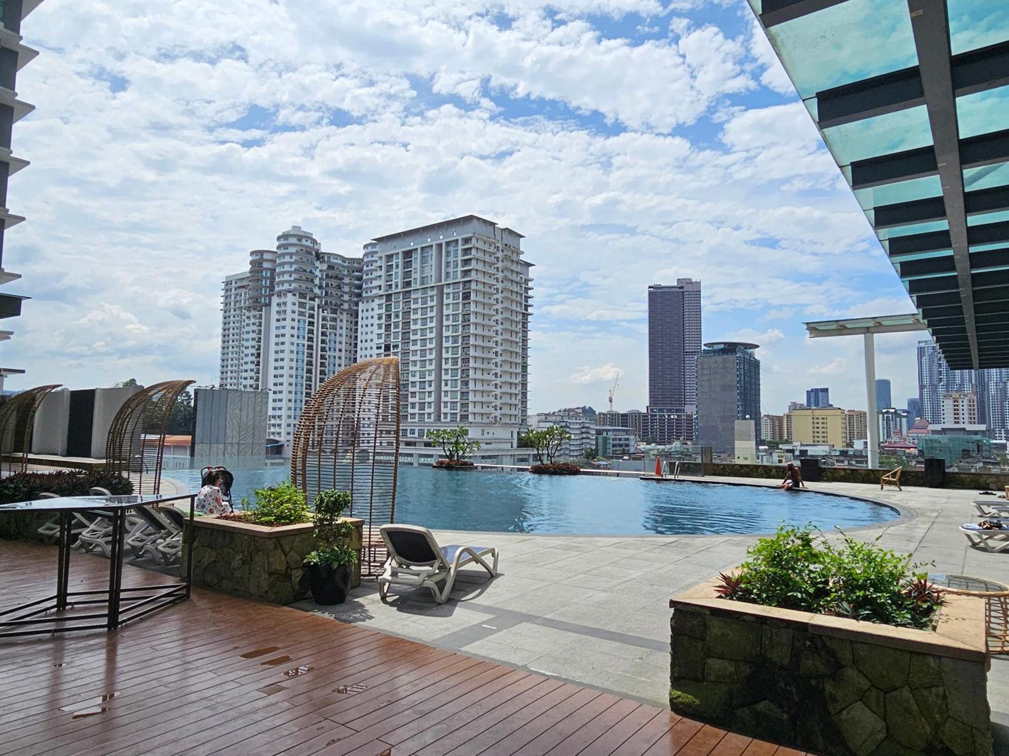 Apartemen Premier @ Dua Sentral Kuala Lumpur
