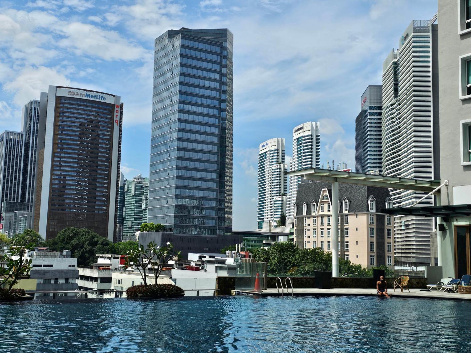 Apartemen Premier @ Dua Sentral Kuala Lumpur