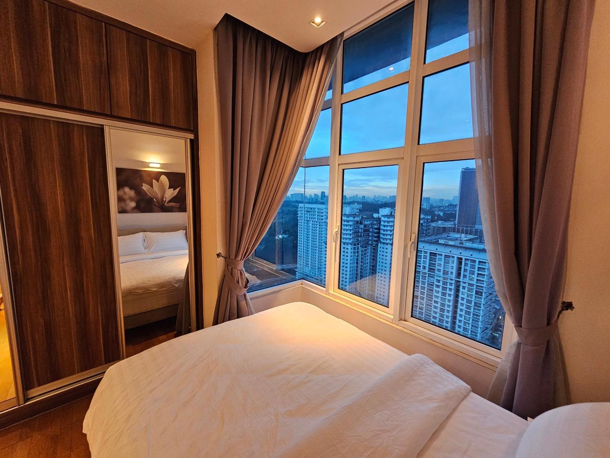 Apartemen Premier @ Dua Sentral Kuala Lumpur